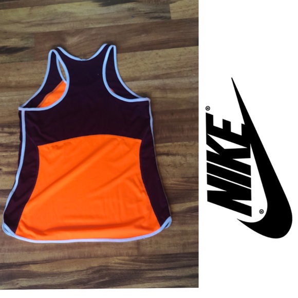 Nike Dri-Fit Workout Top - Picture 2 of 3